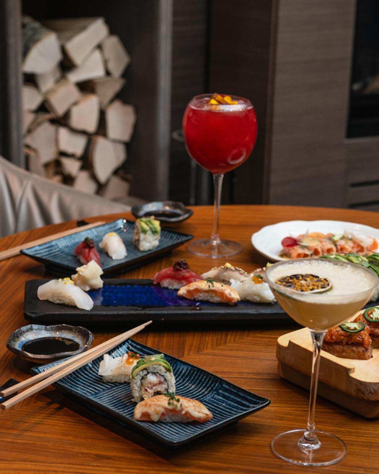 Four Seasons Des Bergues Hotel