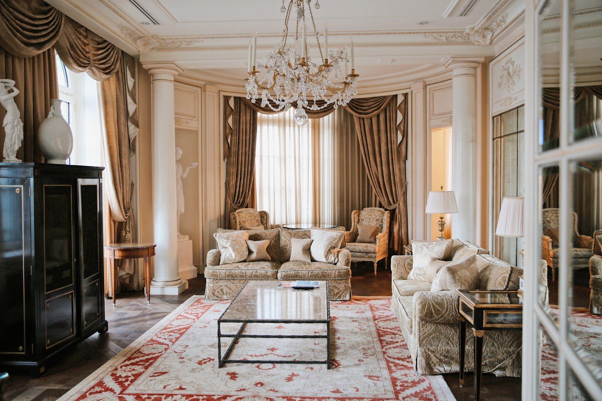 Hotel Four Seasons Des Bergues 5*