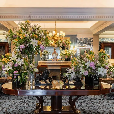 Four Seasons Des Bergues Hotel Geneva