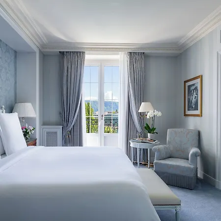Four Seasons Des Bergues