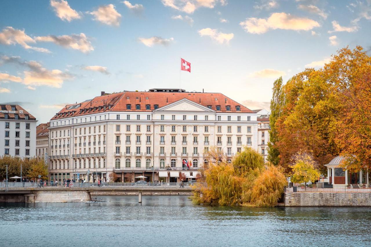 Four Seasons Des Bergues Hotel